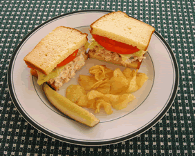 GF Tuna Sandwich